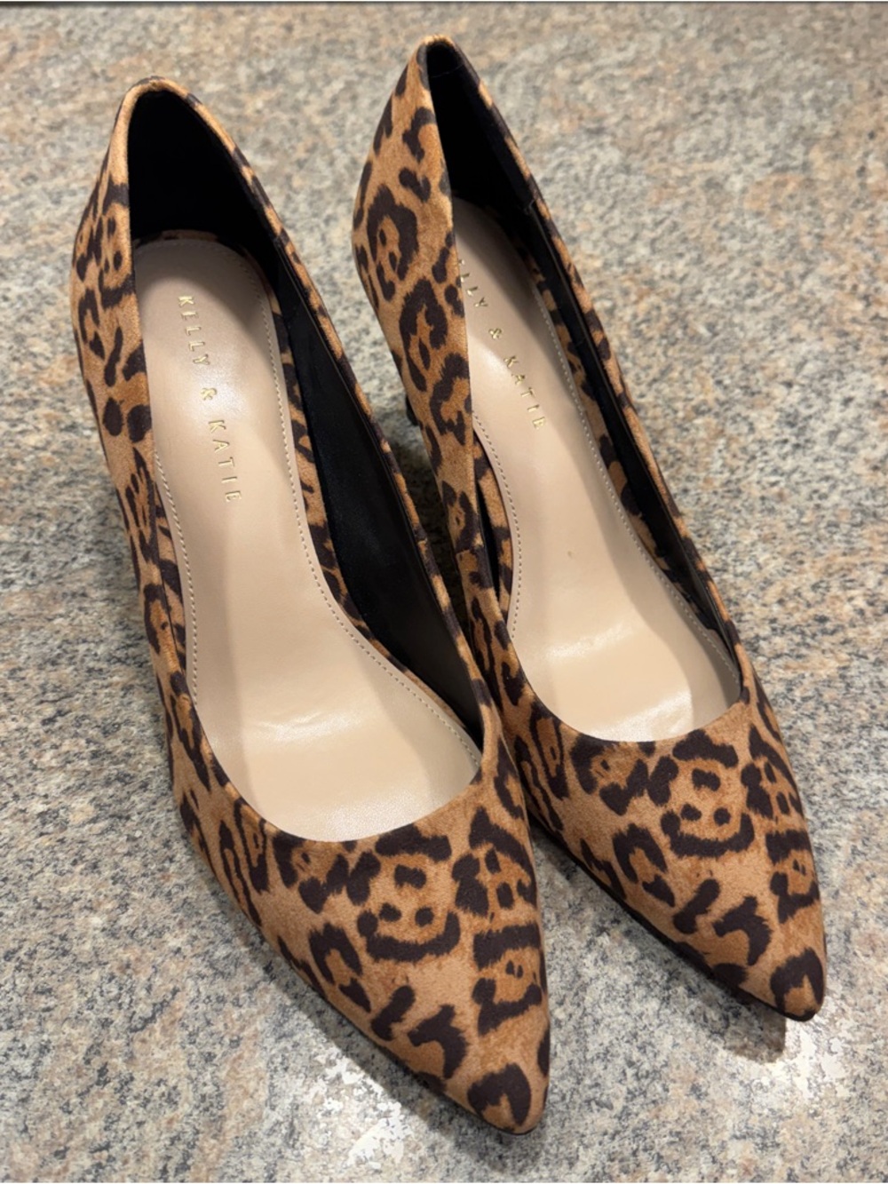 Kelly & Katie Leopard Print Pointed Pumps - Tan & Black